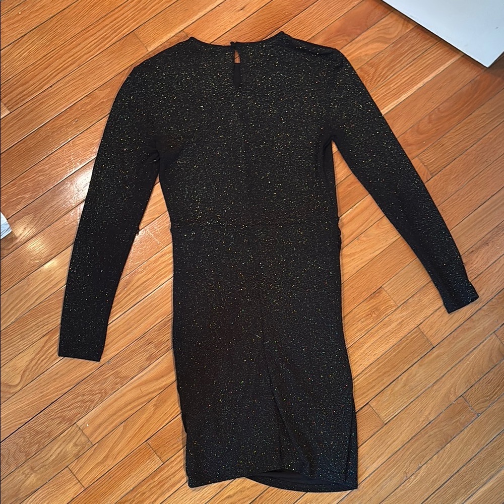 Elegant Black Long Sleeve Glitter Dress - Picture 10 of 10